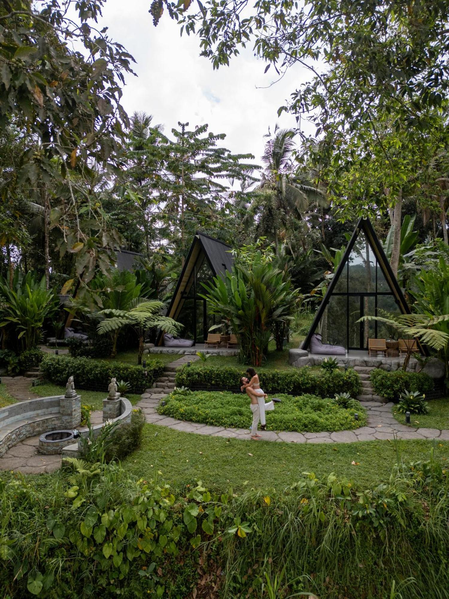 Delta Casa Ubud-Cozy Tropical Villas With Volcano View Gianyar (Bali) Bagian luar foto